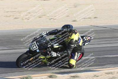 media/Nov-02-2025-CVMA (Sun) [[337aff29ab]]/Race 16-Formula Twins-Formula 40 UL(Holeshot)/